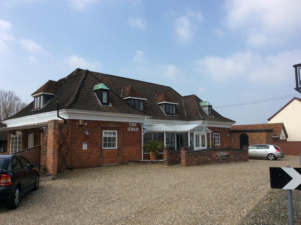 The Swan Motel, Gillingham Beccles Ngoại thất bức ảnh